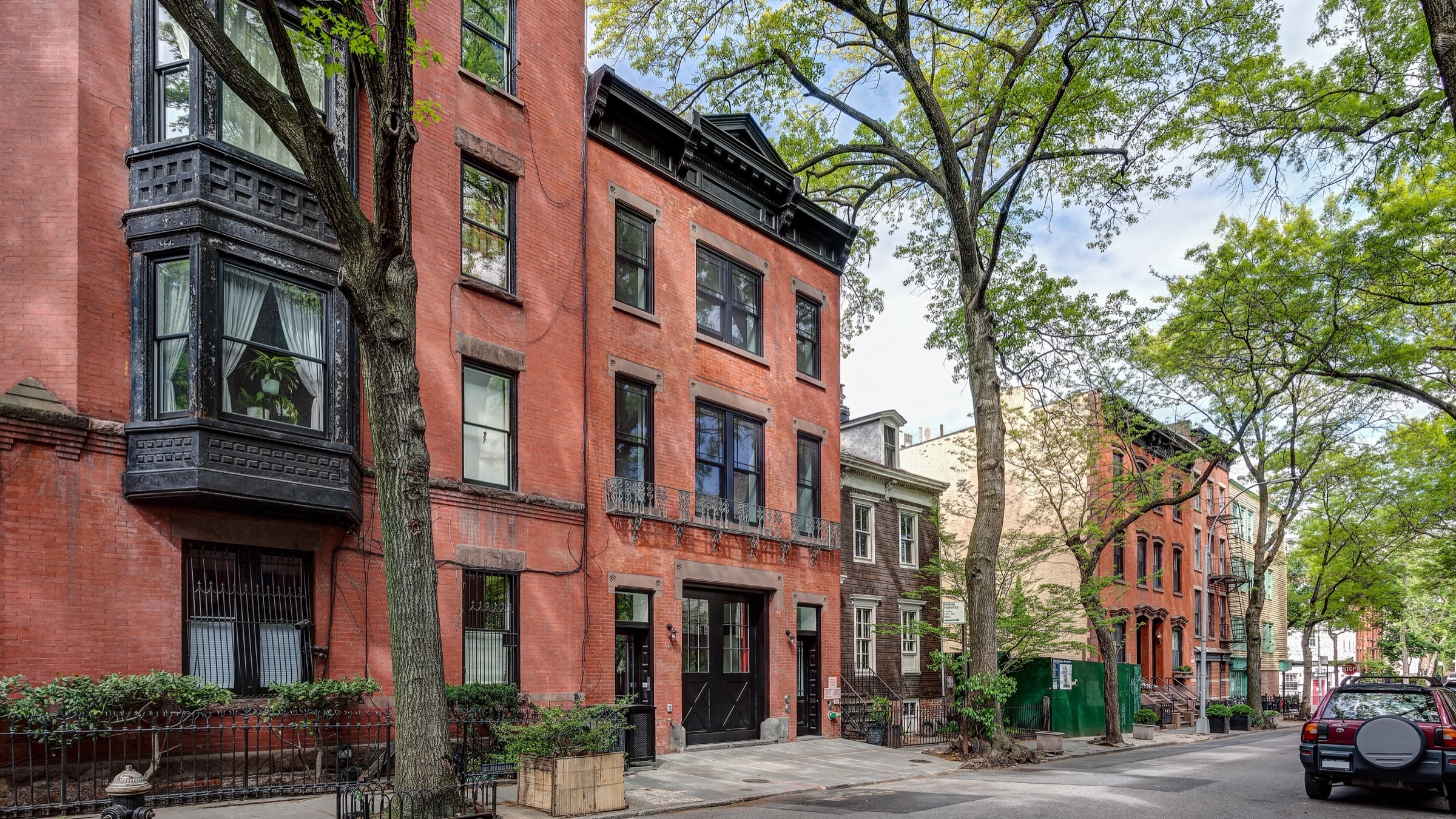 Asia Art Archive in America